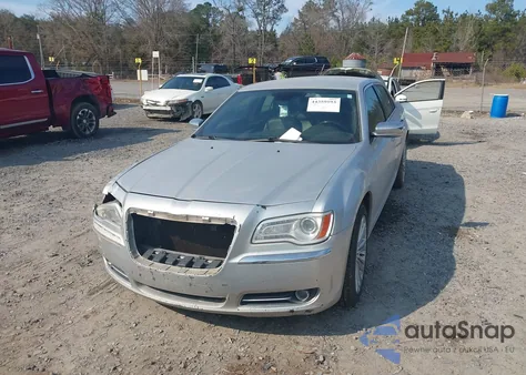 2011 Chrysler 300C from USA, damaged, VIN 2C3CA6CT7BH614209
